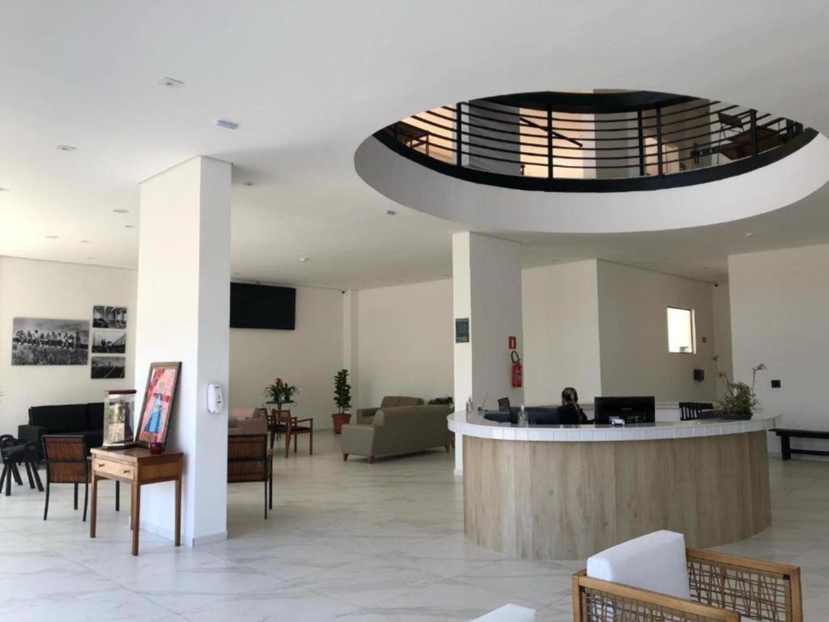 Hotel Peregrinos Aparecida  Kültér fotó