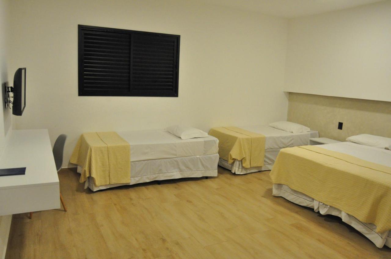 Hotel Peregrinos Aparecida  Kültér fotó